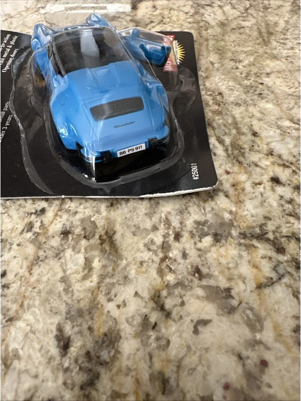 2x Maisto Power Racers A Ferrari & A Porsche NEW + FAST SHIPPING